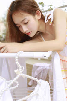 下女们